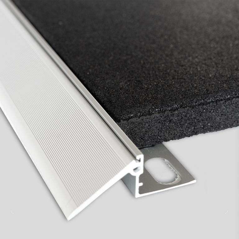 Gomma Fit klančnik – nastavljivi aluminij 1
